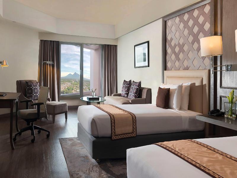 Melia Purosani Hotel Yogyakarta - Oda