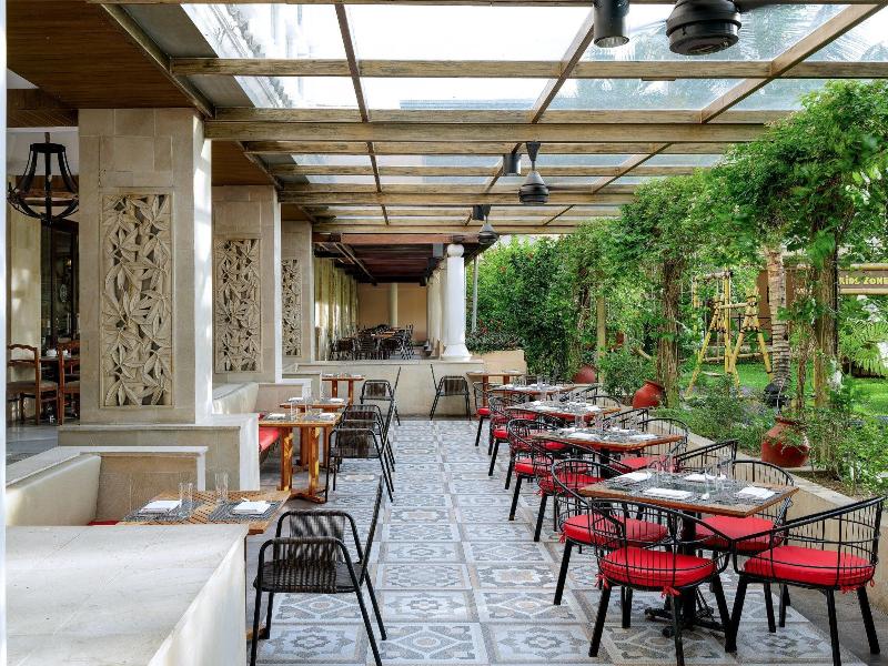 Melia Purosani Hotel Yogyakarta - Restoran