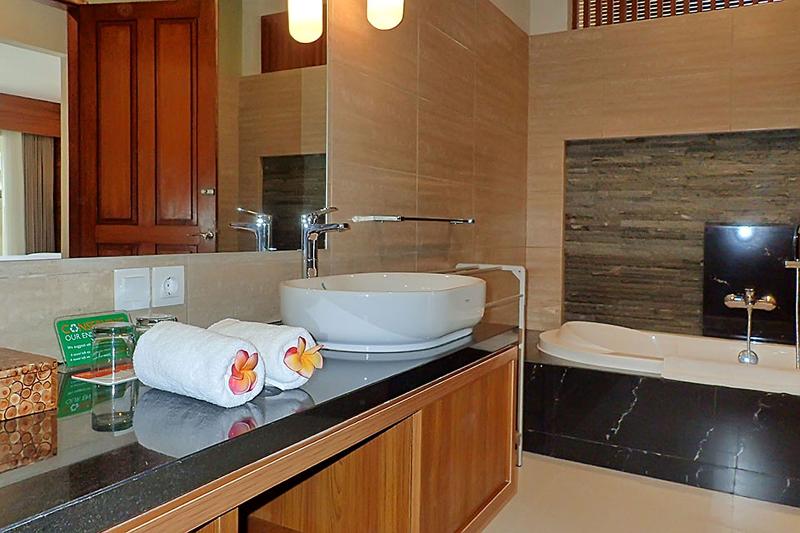 Mutiara Bali Resort & Villa Seminyak - Oda