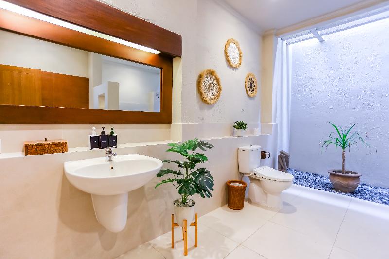 Mutiara Bali Resort & Villa Seminyak - Oda