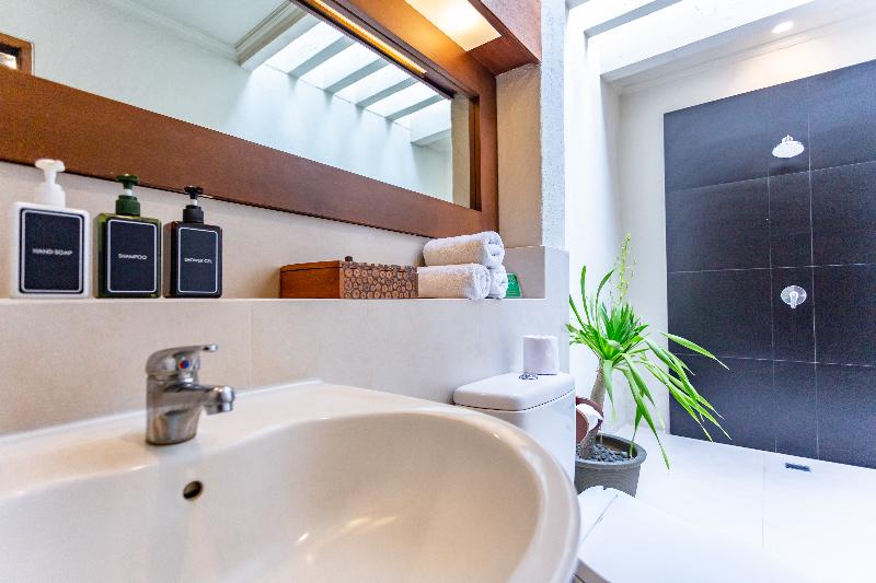 Mutiara Bali Resort & Villa Seminyak - Oda