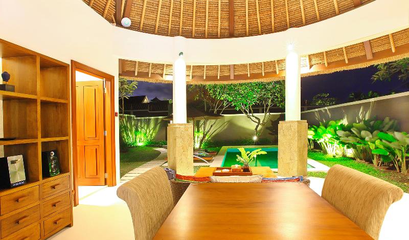 Mutiara Bali Resort & Villa Seminyak - Oda