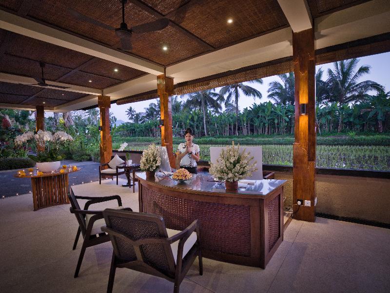 Nandini Jungle by Hanging Gardens - Lobi