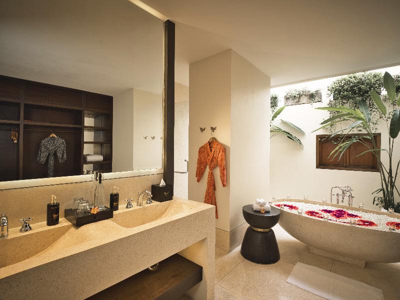 Nandini Jungle by Hanging Gardens - Oda