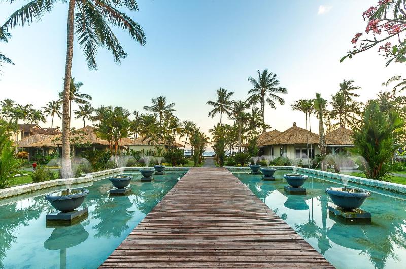 Nirwana Beach & Resort - Genel