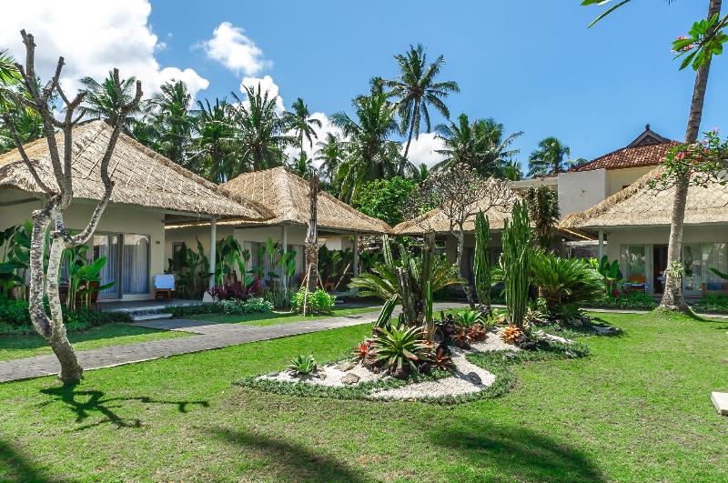 Nirwana Beach & Resort - Genel