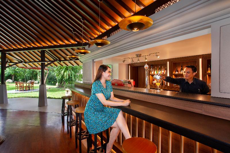 Novotel Bogor Golf Resort - Bar
