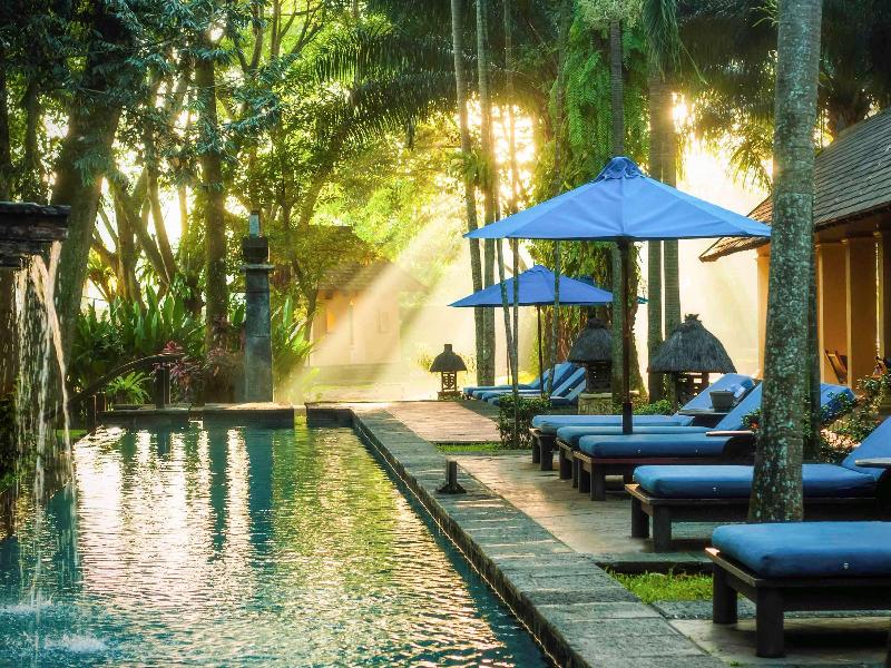 Novotel Bogor Golf Resort - Havuz