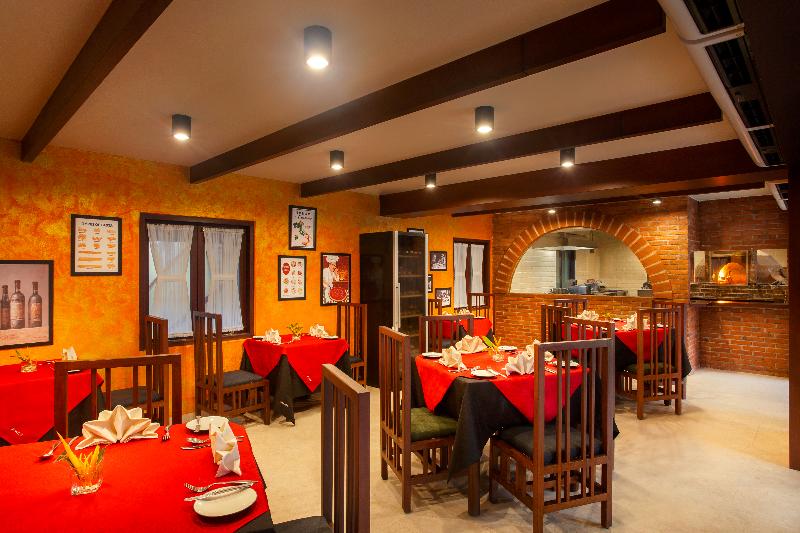 Novotel Bogor Golf Resort - Restoran