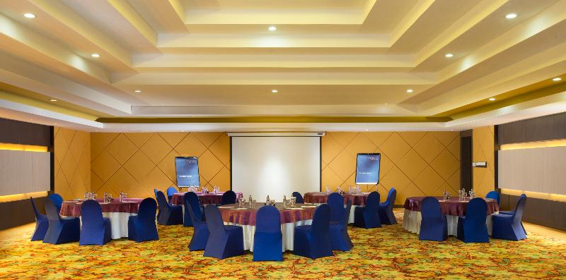 Novotel Bali Nusa Dua Hotel and Residence - Toplantı