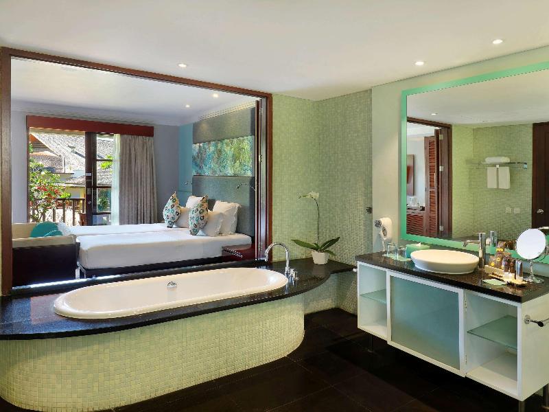 Novotel Bali Nusa Dua Hotel and Residence - Oda