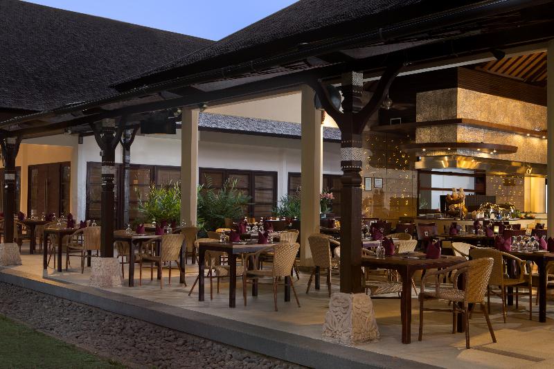 Novotel Bali Nusa Dua Hotel and Residence - Restoran