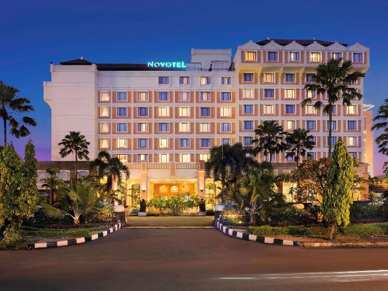 Novotel Solo - Genel