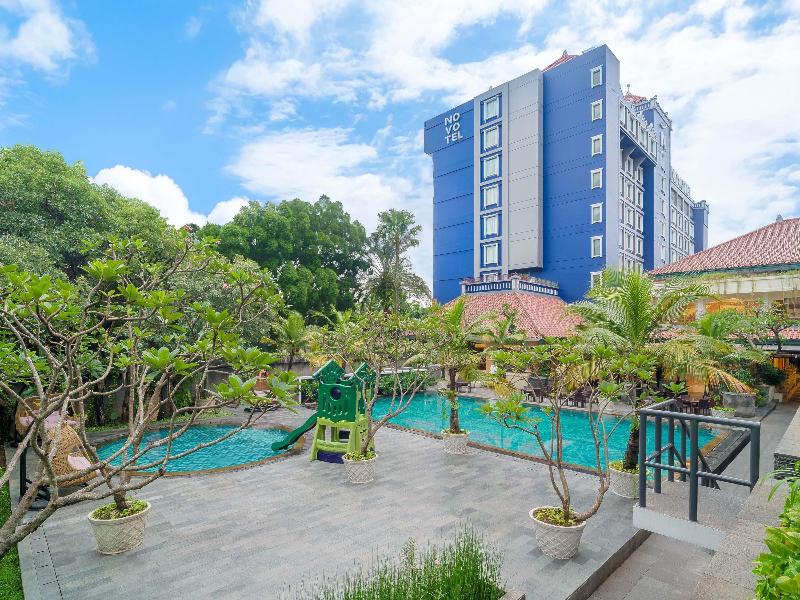 Novotel Solo - Havuz