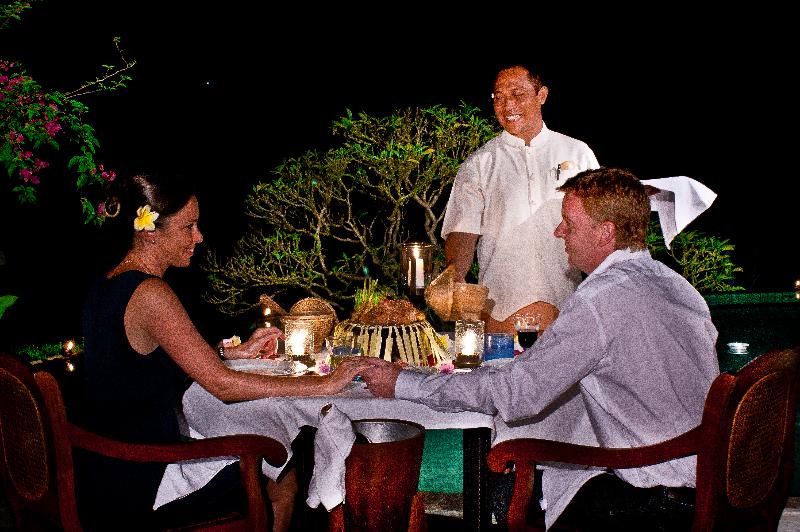 Villa Semana Resort & Spa Ubud - Restoran