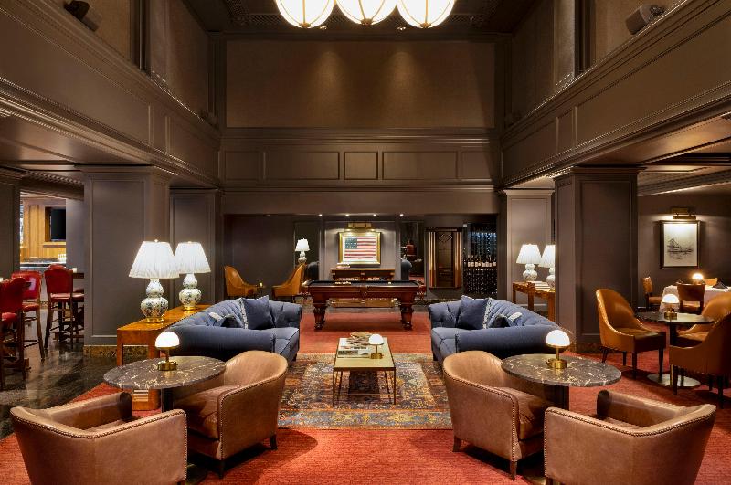 Omni Berkshire Place - Bar