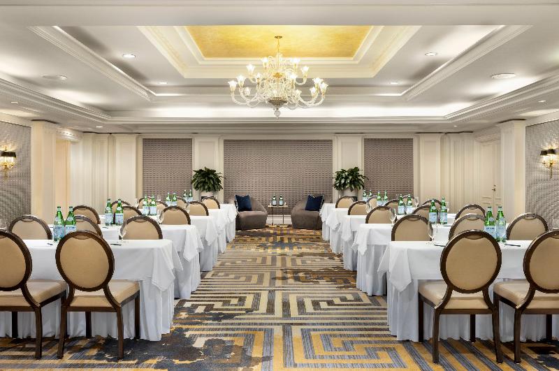Omni Berkshire Place - Toplantı