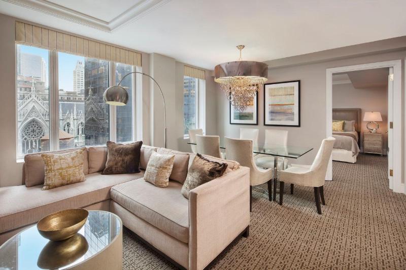Omni Berkshire Place - Oda