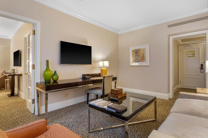 Omni Berkshire Place - Oda