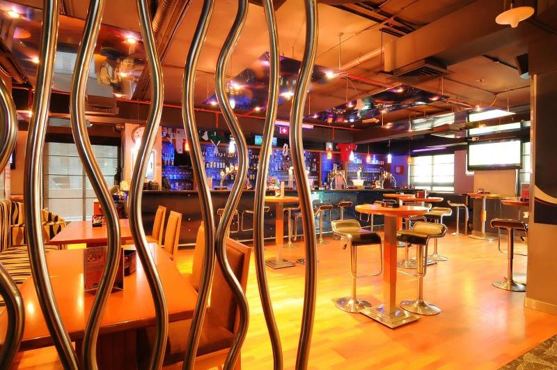 Orchid Hotel Al Barsha Formerly Golden Tulip Al Ba - Restoran
