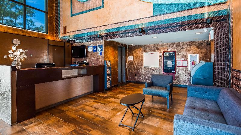 Best Western Plus Brooklyn Bay Hotel - Lobi