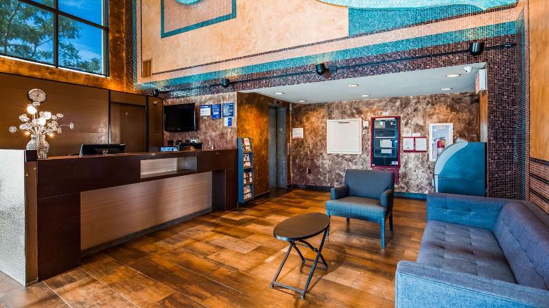 Best Western Plus Brooklyn Bay Hotel - Lobi