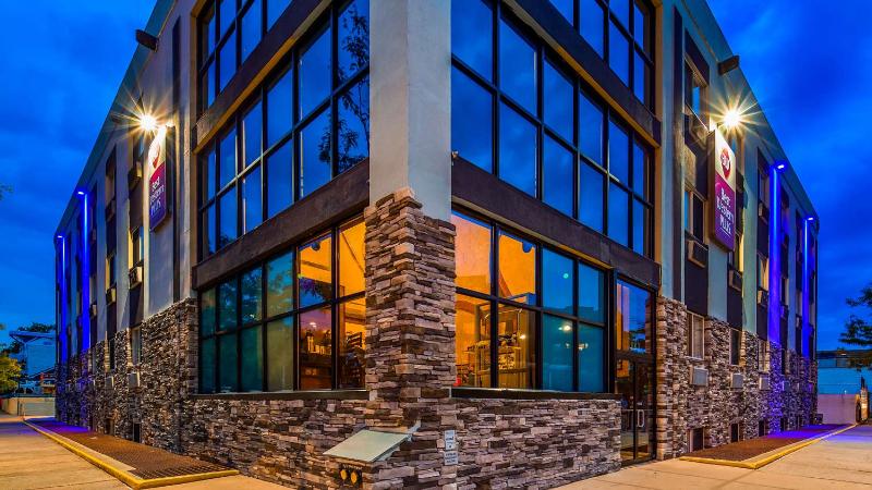 Best Western Plus Brooklyn Bay Hotel - Genel