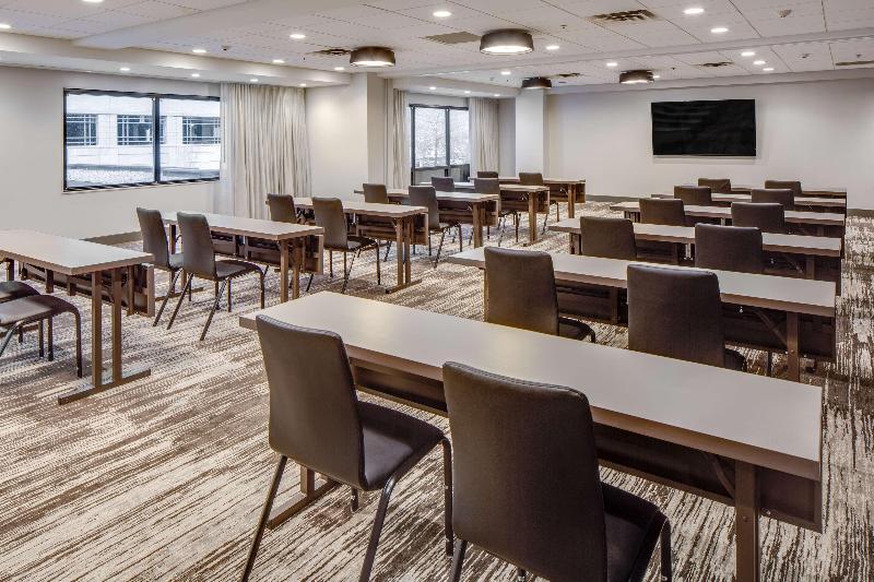 Doubletree Hotel Jersey City - Genel