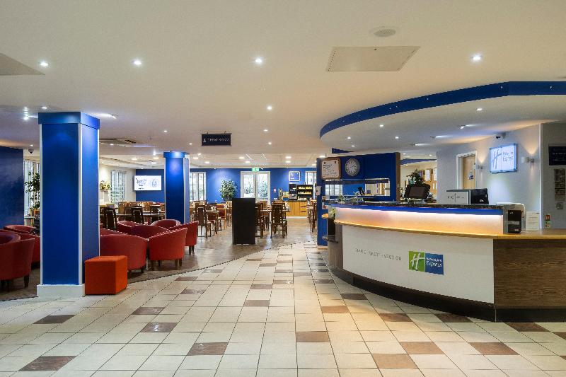 Holiday Inn Express Poole - Genel