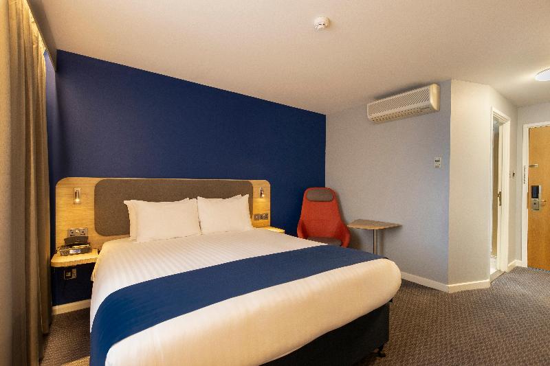 Holiday Inn Express Poole - Oda