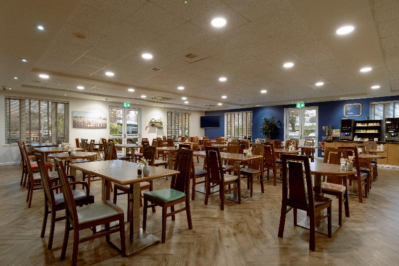 Holiday Inn Express Poole - Restoran