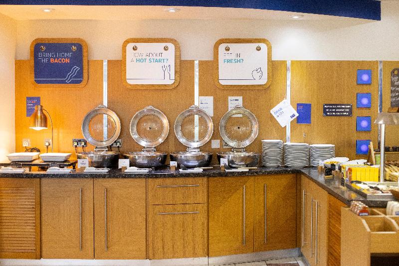Holiday Inn Express Poole - Restoran