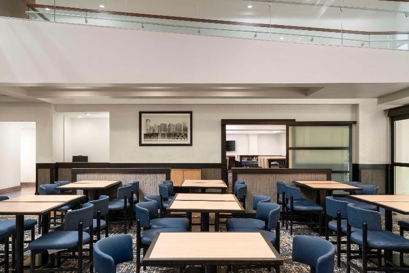 Hyatt Place Secaucus/Meadowlands - Restoran