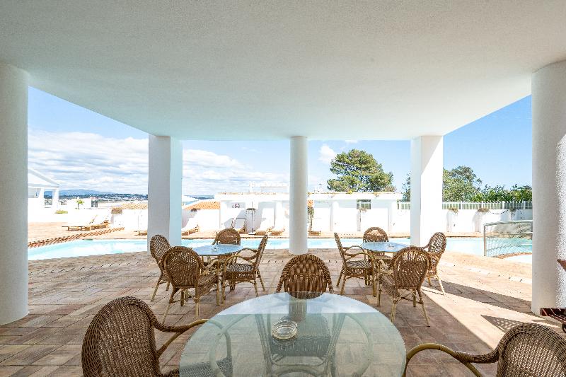 Baluarte da Vila Apartments - Havuz