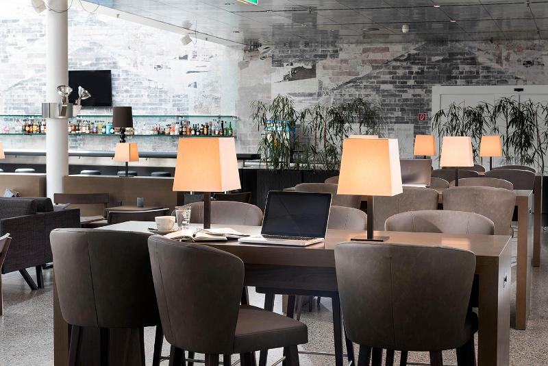 Holiday Inn Berlin City-West - Lobi