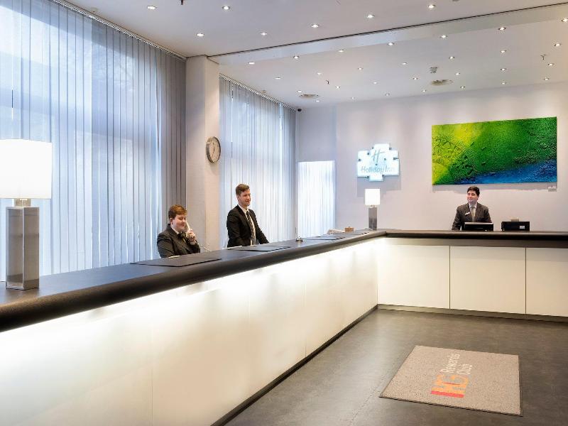 Holiday Inn Berlin City-West - Genel