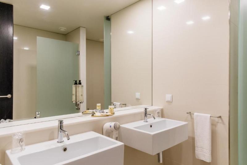Axis Viana Business & Spa - Oda