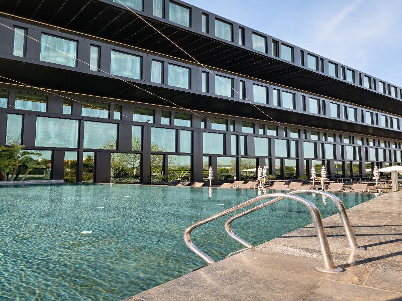 Axis Viana Business & Spa - Havuz