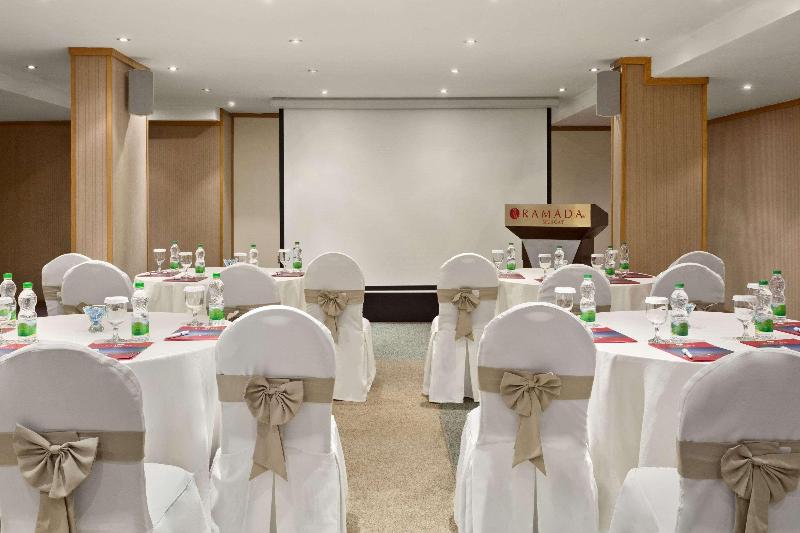 Ramada Qurum Beach - Toplantı