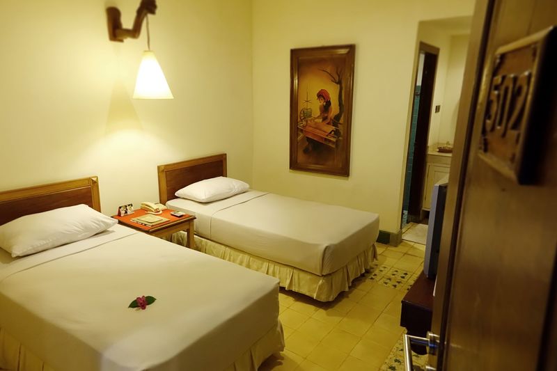 Tugu Sri Lestari Blitar - Genel