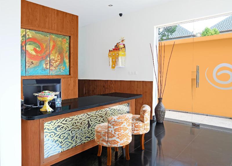 Sun Island Boutique Villas & Spa Seminyak - Lobi