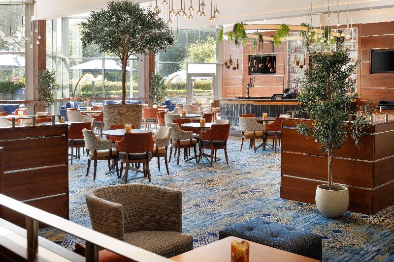 Crowne Plaza London - Gatwick Airport - Bar
