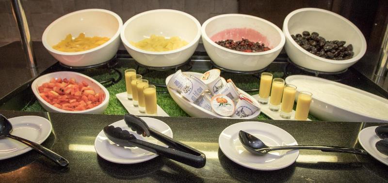Crowne Plaza London - Gatwick Airport - Restoran