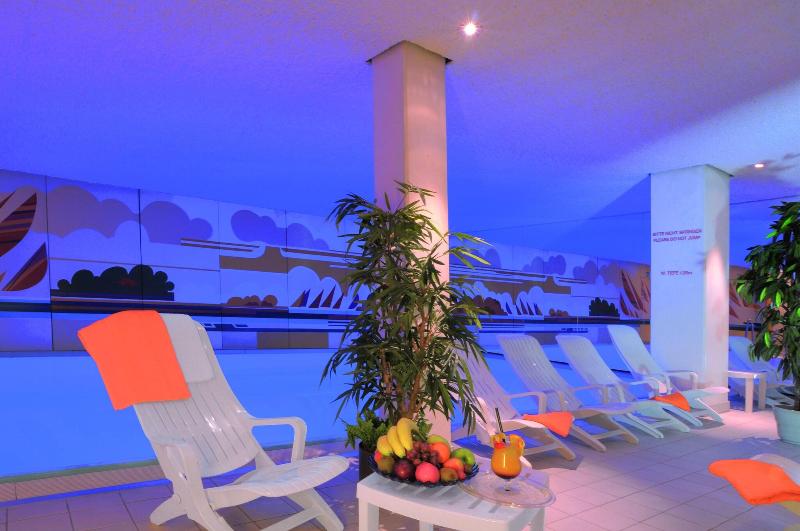 Ringhotel Loew's Merkur - Havuz