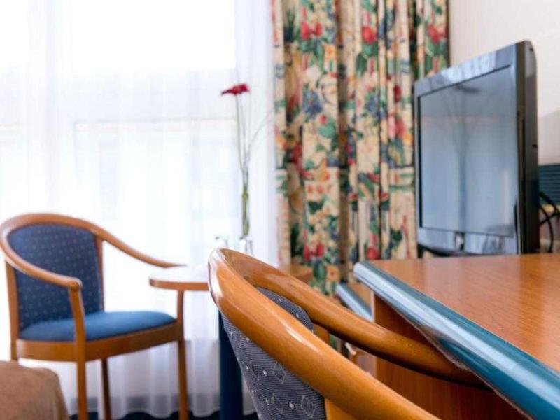 Sunday Hotel and Spa Wismar - Oda