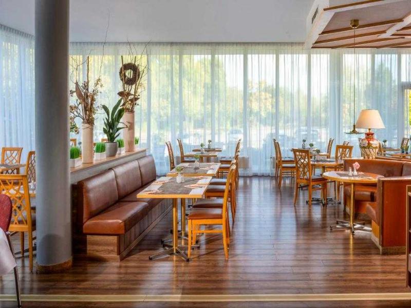 Sunday Hotel and Spa Wismar - Restoran