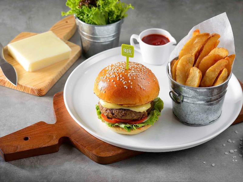 Ibis Bangkok Sathorn - Restoran
