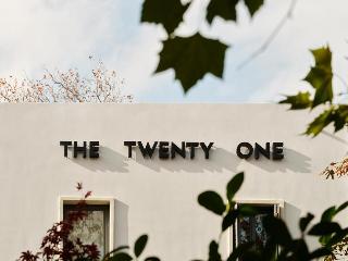 Twentyone otel fotoğrafı