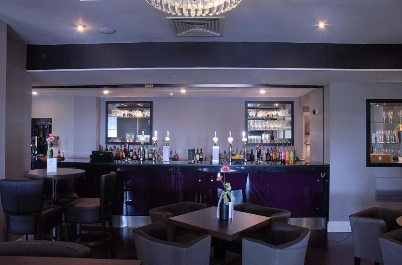 Dalmeny Hotel - Bar