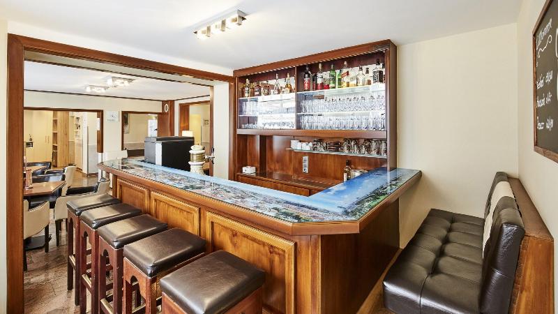 Imperial - Bar